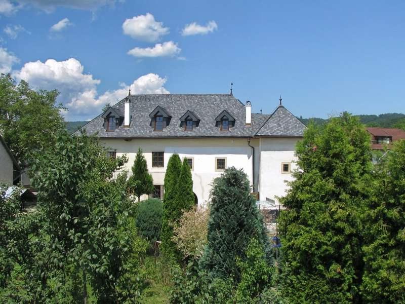 Castle Kaštieľ Kotešová Apartamento Exterior foto