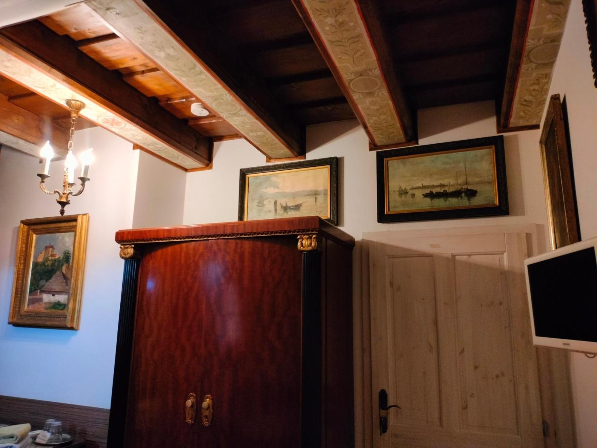 Castle Kaštieľ Kotešová Apartamento Exterior foto